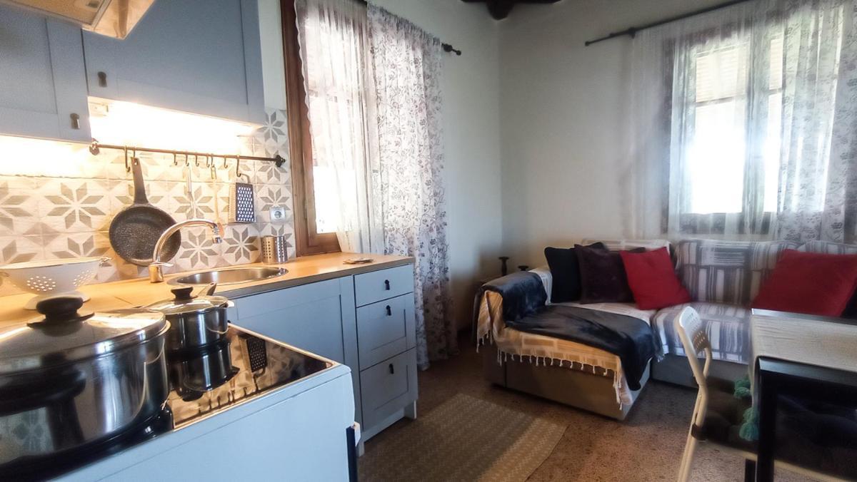 Angel Villa Tseria Bagian luar foto